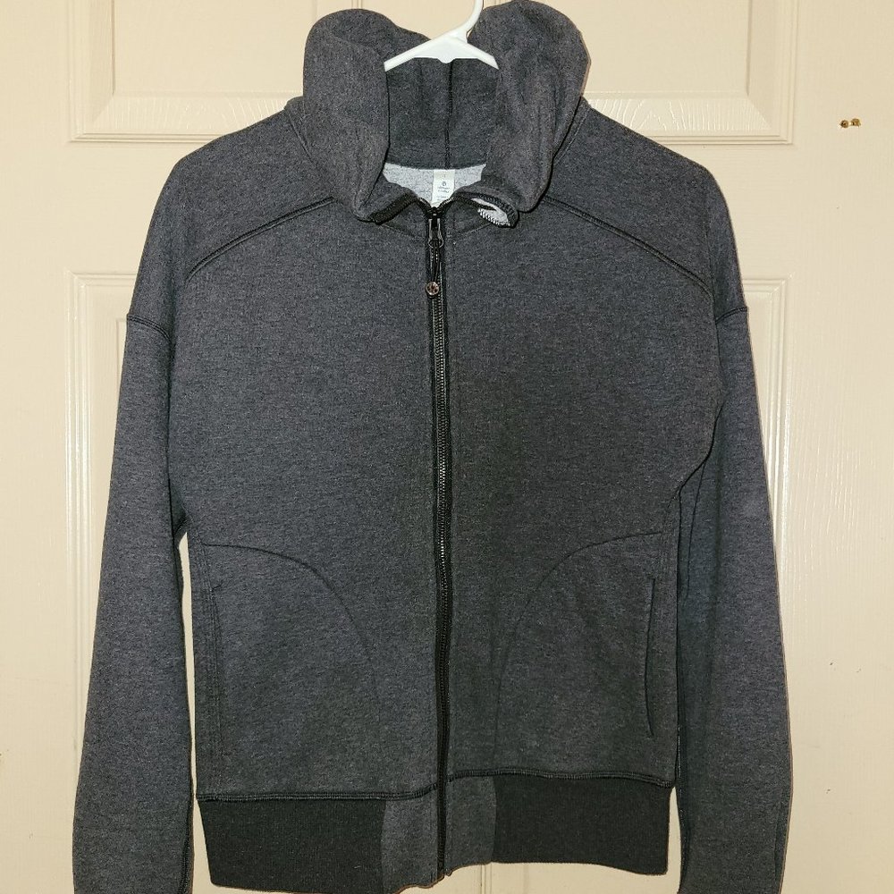 Lululemon Womens Size 4 Zip Up Sweater  Gray